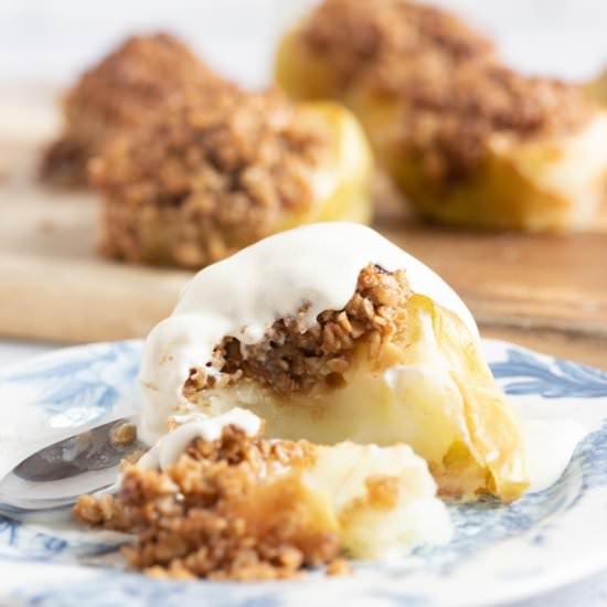 Air Fryer Baked Apples