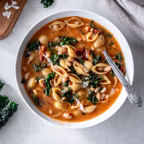 Tuscan Kale and White Bean Soup