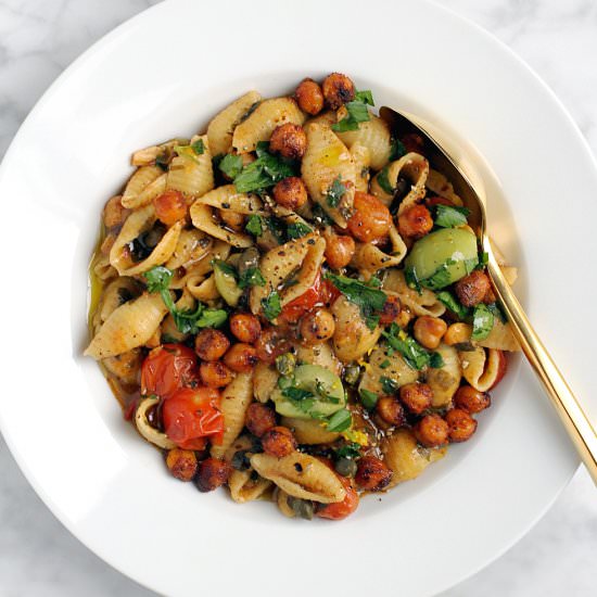One-Pot Pasta Puttanesca