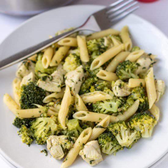 Pesto Chicken Broccoli Pasta