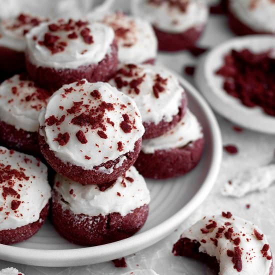 Red Velvet Cream Cheese Cookies
