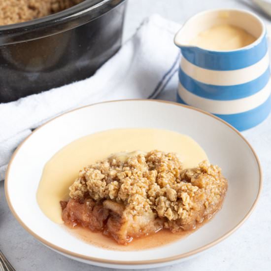 Slow Cooker Apple Crumble
