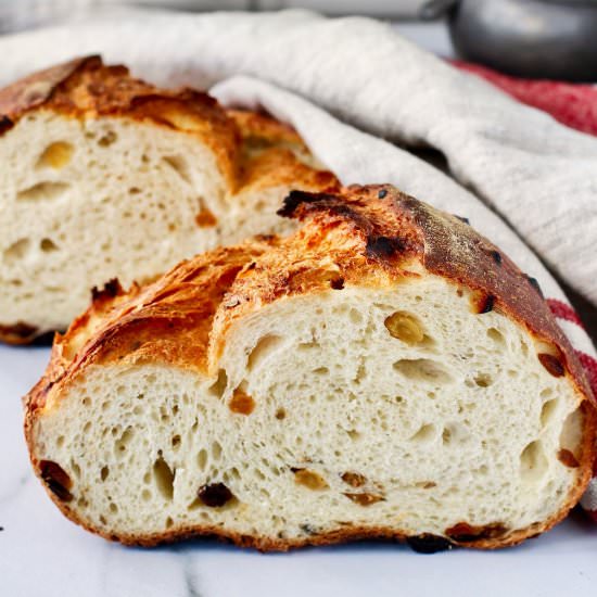 Fennel and Golden Raisin Bread