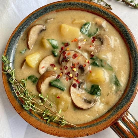 Vegan Potato Mushroom Soup