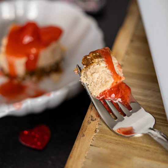 Strawberry Cheesecake Bites