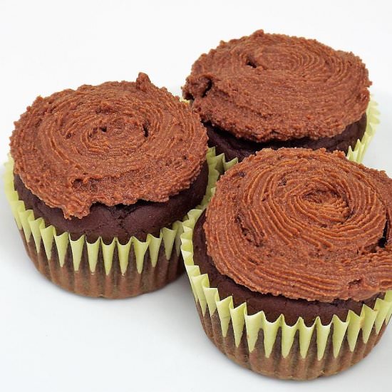 Healthier Chocolate Cupcakes