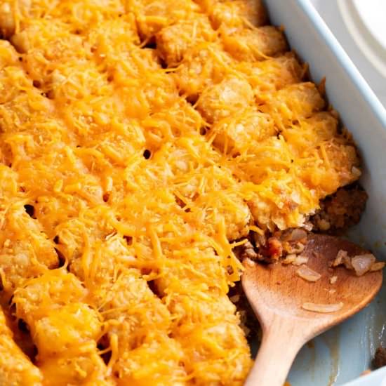 Cheeseburger Tater Tot Casserole