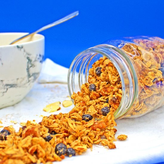 Blueberry Coconut Granola