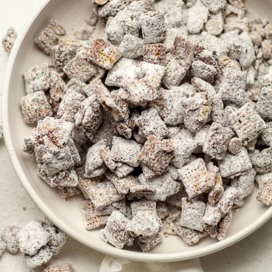 Chocolate Muddy Buddies