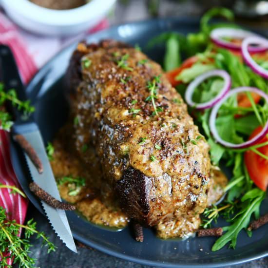 Pan Seared Steak with Creamy Long P
