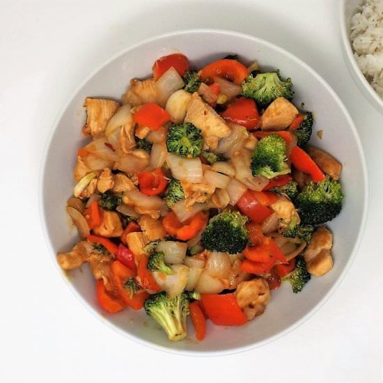 Ginger Chicken & Vegetable Stir-Fry