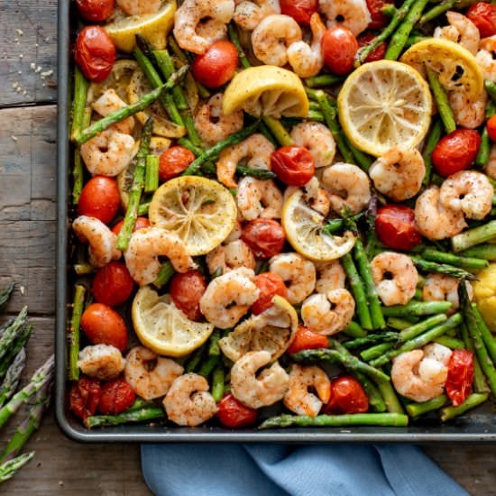 Sheet Pan Shrimp and Asparagus Bake