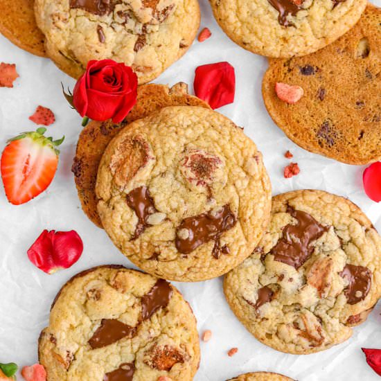 Strawberry Chocolate Chip Cookies
