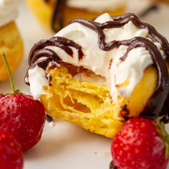 Old Fashioned Cream Puffs