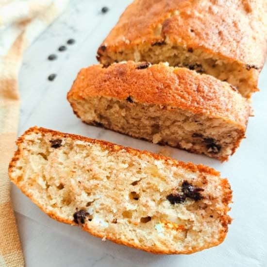 Moist Chocolate Chips Banana Bread