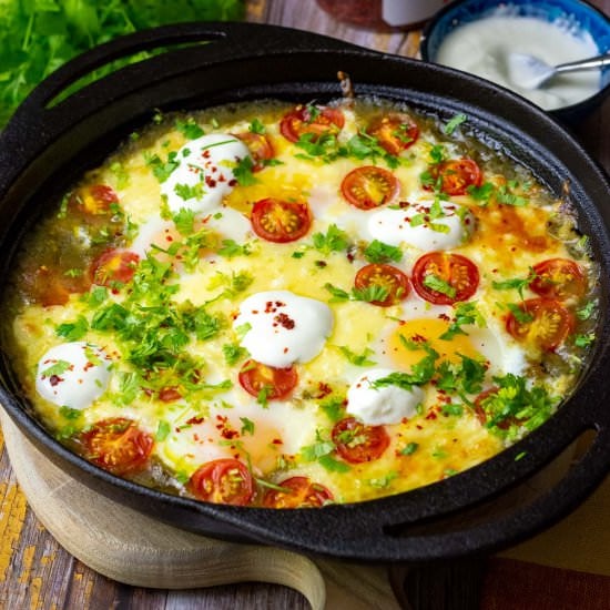 Baked Mexican Eggs with Salsa Verde