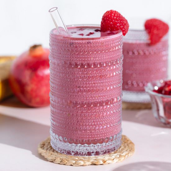 Pink Pomegranate Smoothie