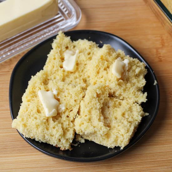 Homemade Buttermilk Cornbread