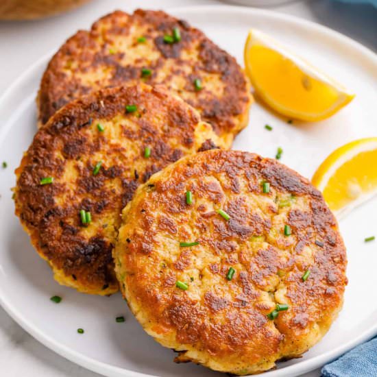 Easy Air Fryer Crab Cakes