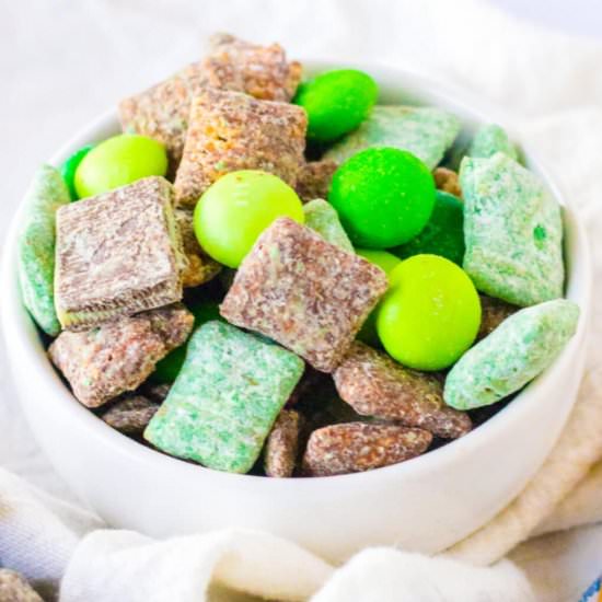 Mint Muddy Buddies / Puppy Chow