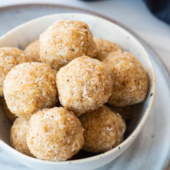 Caramel Coconut Cookies