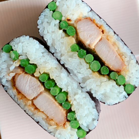 Onigirazu, a new version of rice ba