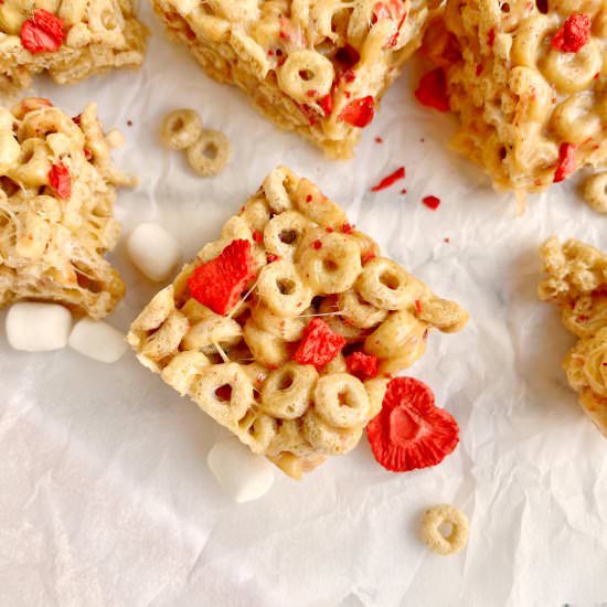 PB&J Cereal Bars