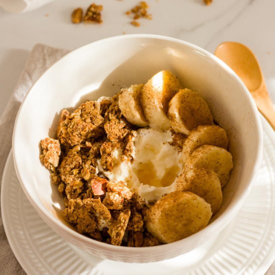 Greek Yogurt With Granola