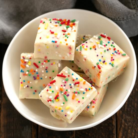 White Chocolate Fudge w/ Sprinkles