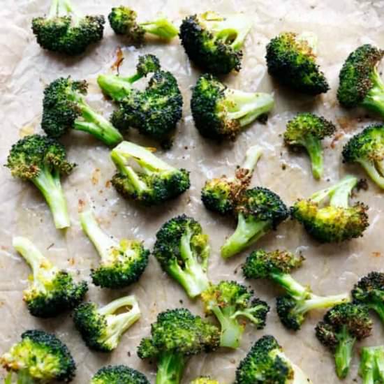 Easy Roasted Broccoli