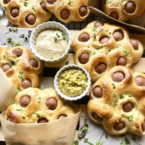 Flower Hot Dog Buns