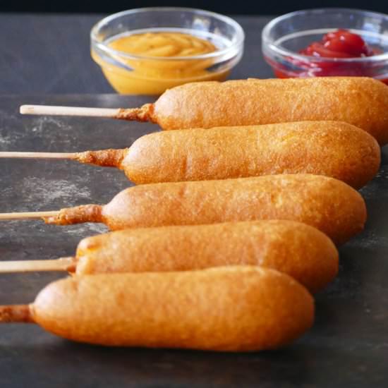 Air Fryer Frozen Corn Dogs
