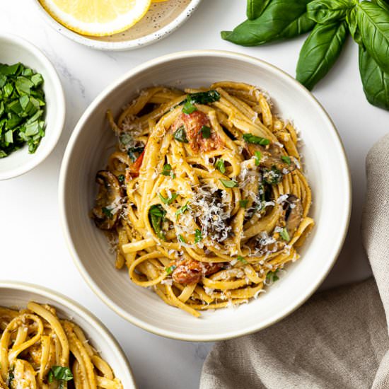 Creamy Pesto Pasta