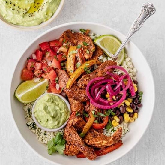 Chicken Fajita Nourish Bowls