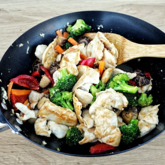 Ginger chicken stir-fry