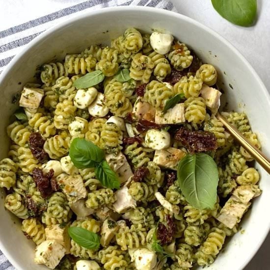 Chicken Pesto Pasta Salad