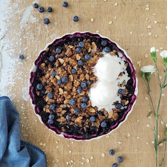 Blueberry Almond Crisp