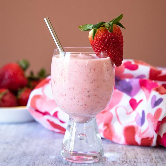 Strawberry Yogurt Smoothie