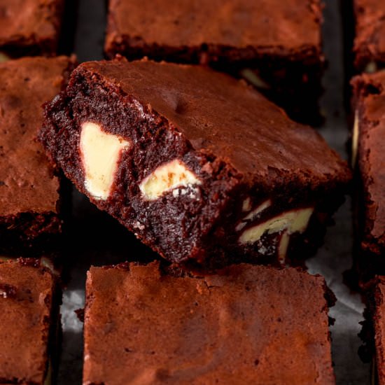 Red Velvet Brownies