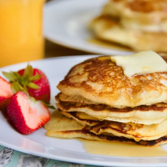 Perfect Buttermilk Pancakes for Two