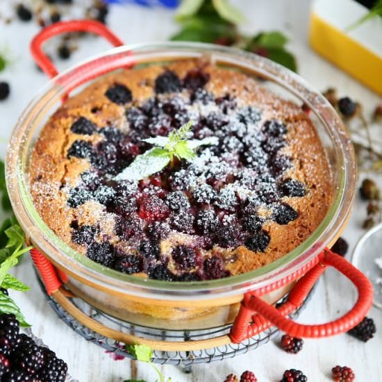 Cake-Style Blackberry Cobbler