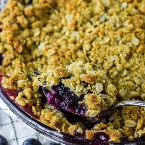 Apple and Blueberry Crumble