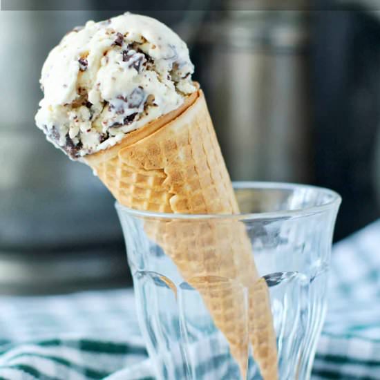 Tahini Chocolate Chumk Ice Cream