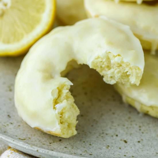 Lemon Donuts