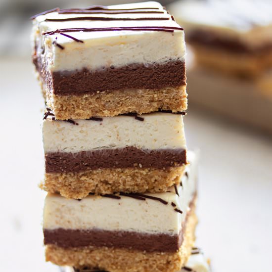 Chocolate and Cheesecake Squares