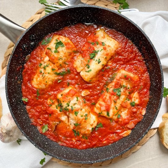 Cod with Tomato Sauce