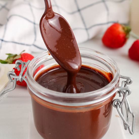 Vegan Chocolate Sauce