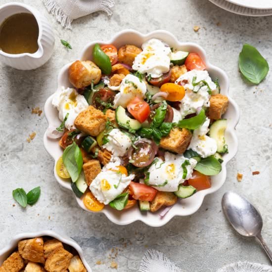 Panzanella Salad with Croissants