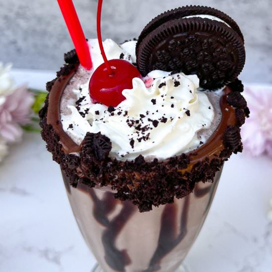 Cookies and Cream Milkshake