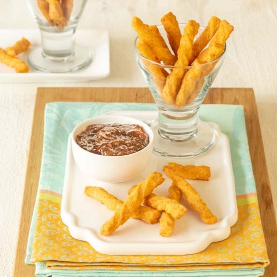 Crispy Cheddar Cheese Straws
